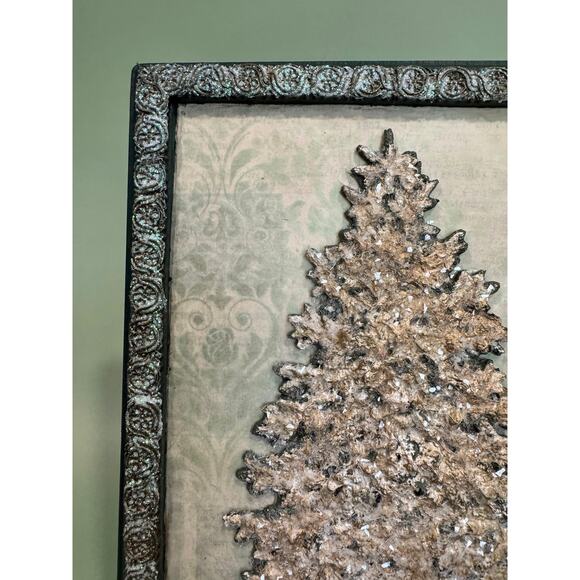 Handcrafted Golden Resin Christmas Tree Assemblage 8×10 Frame OOAK - Picture 4 of 6